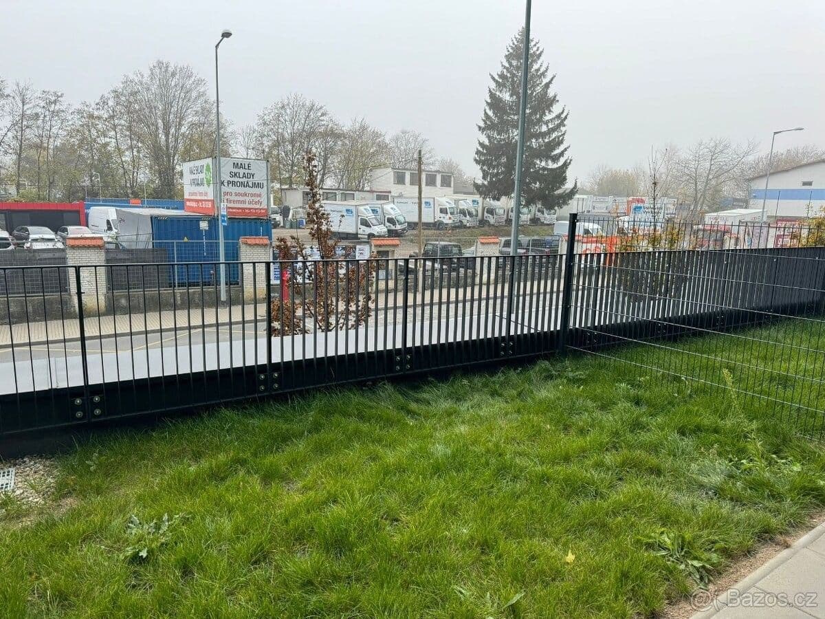 Prenájom bytu 1-izbový 40 m², Olgy Havlové, Praha, Praha Prenájom bytu 1-izbový 40 m², Olgy Havlové, Praha, Praha