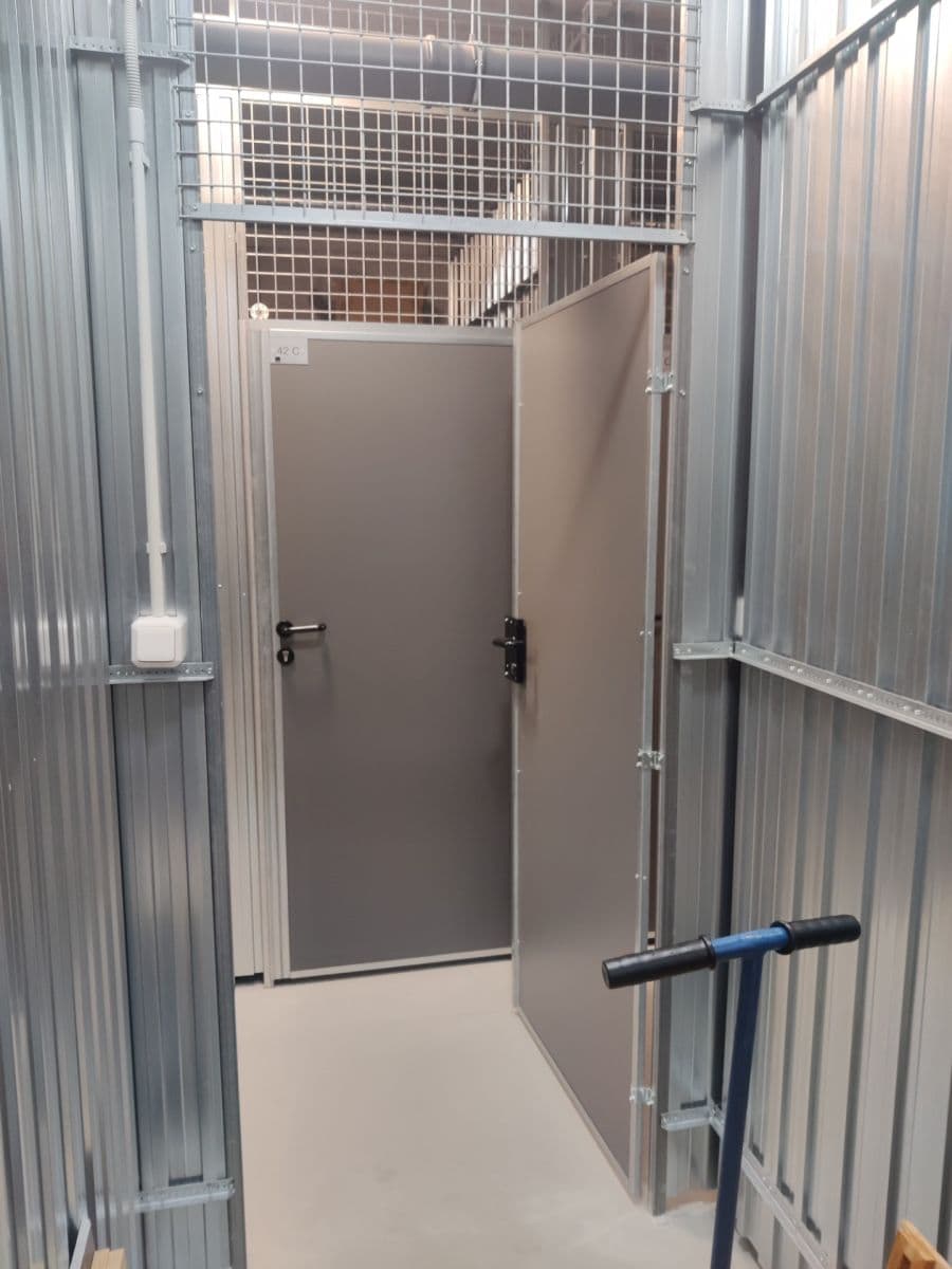 Prenájom bytu 1-izbový 40 m², Olgy Havlové, Praha, Praha Prenájom bytu 1-izbový 40 m², Olgy Havlové, Praha, Praha