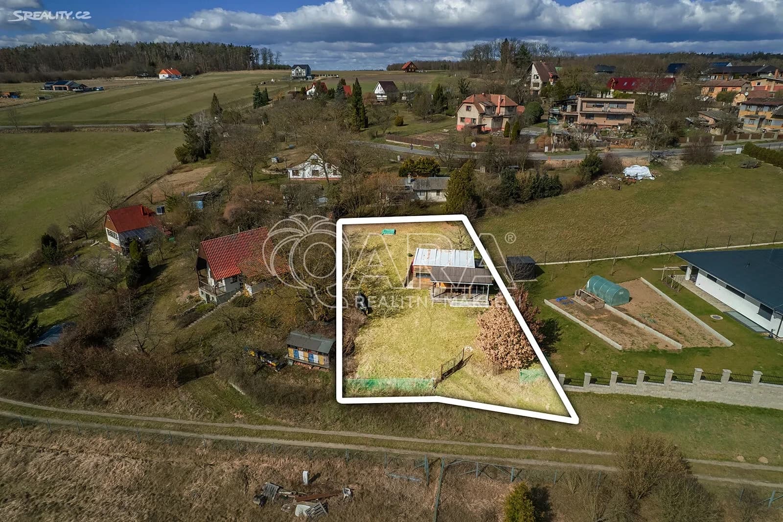 Prenájom domu 36 m², pozemek 735 m², Košátky, Středočeský kraj Prenájom domu 36 m², pozemek 735 m², Košátky, Středočeský kraj
