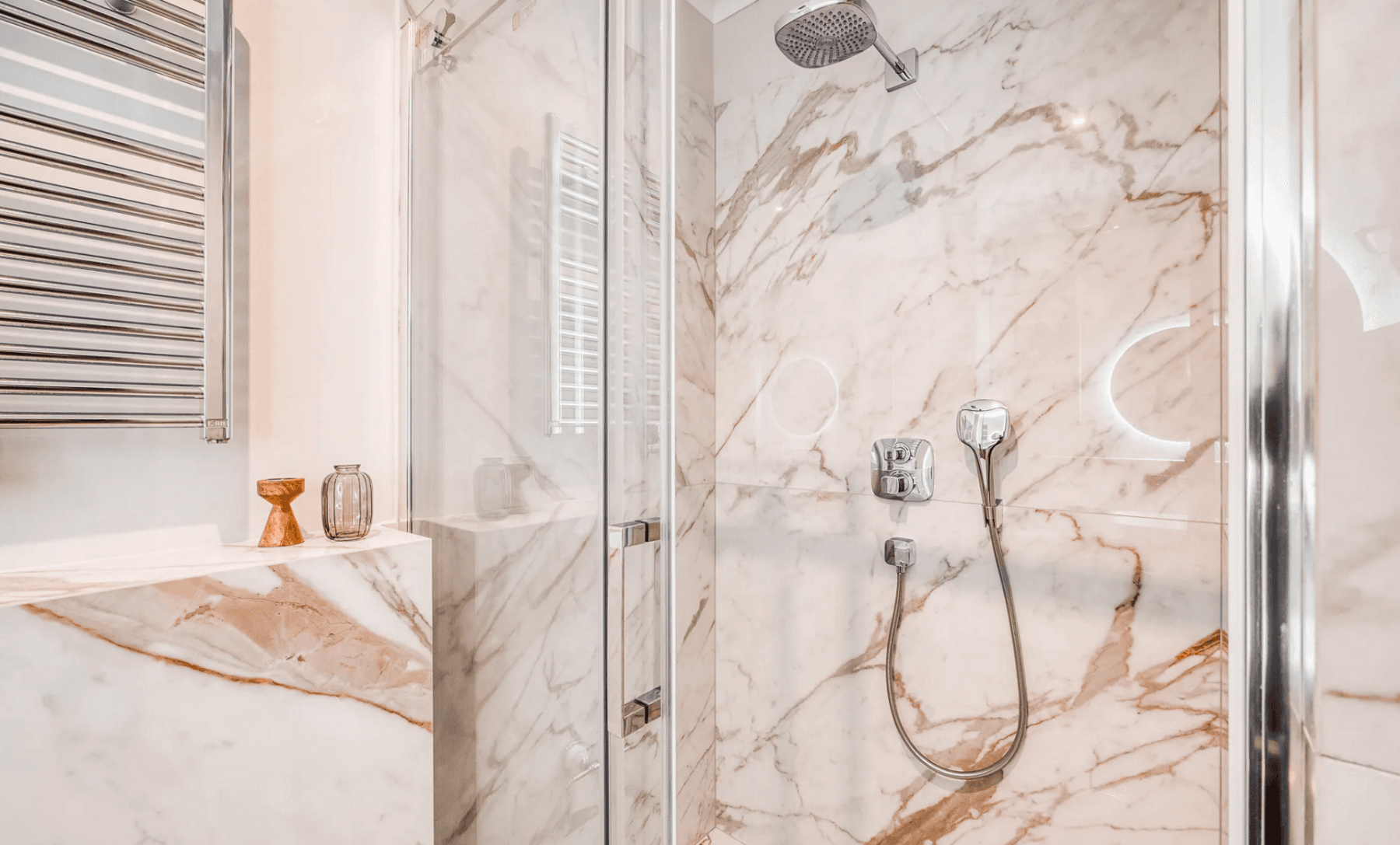 Prenájom bytu 1-izbový 48 m², Orelská, Praha, Praha Prenájom bytu 1-izbový 48 m², Orelská, Praha, Praha