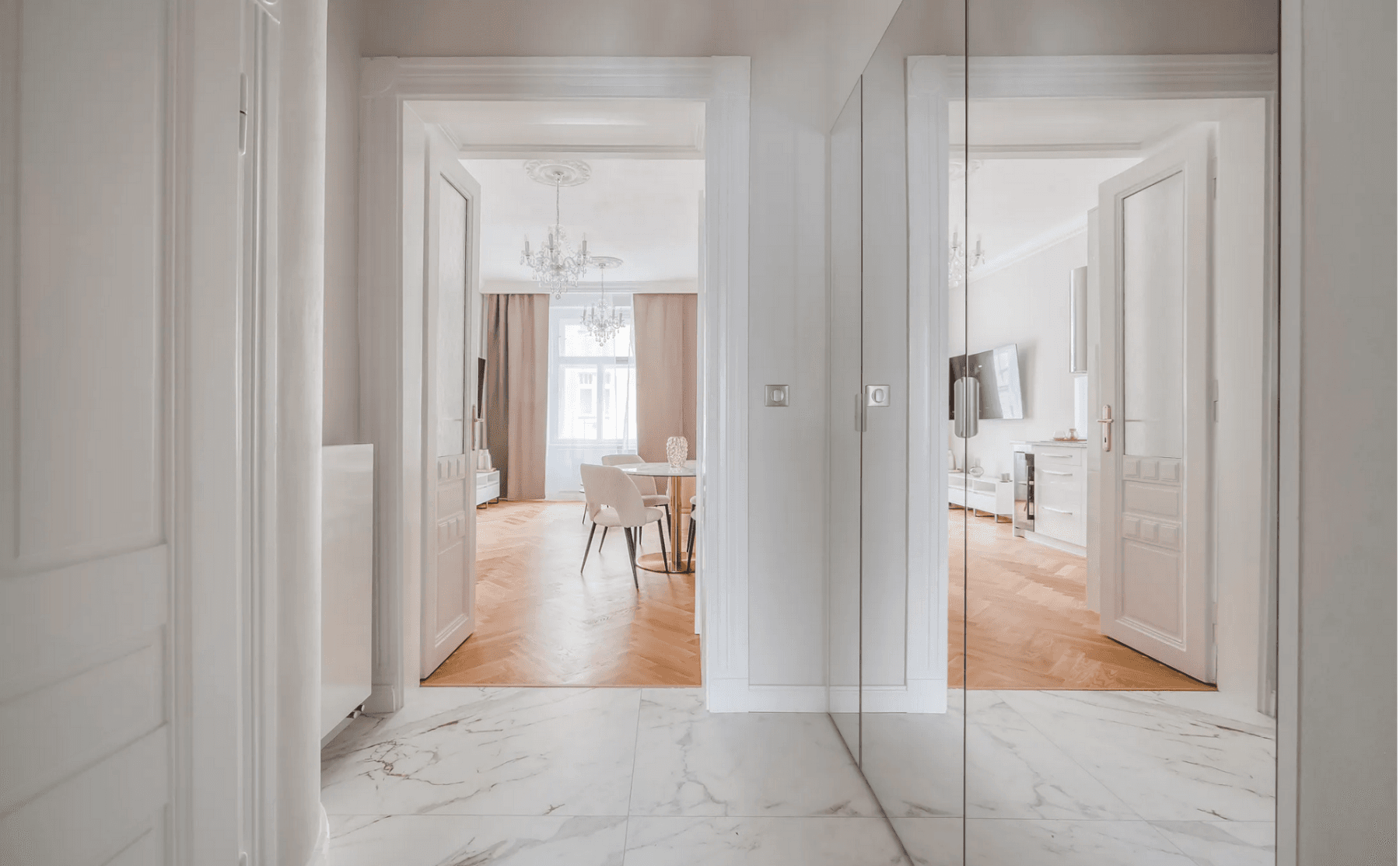 Prenájom bytu 1-izbový 48 m², Orelská, Praha, Praha Prenájom bytu 1-izbový 48 m², Orelská, Praha, Praha