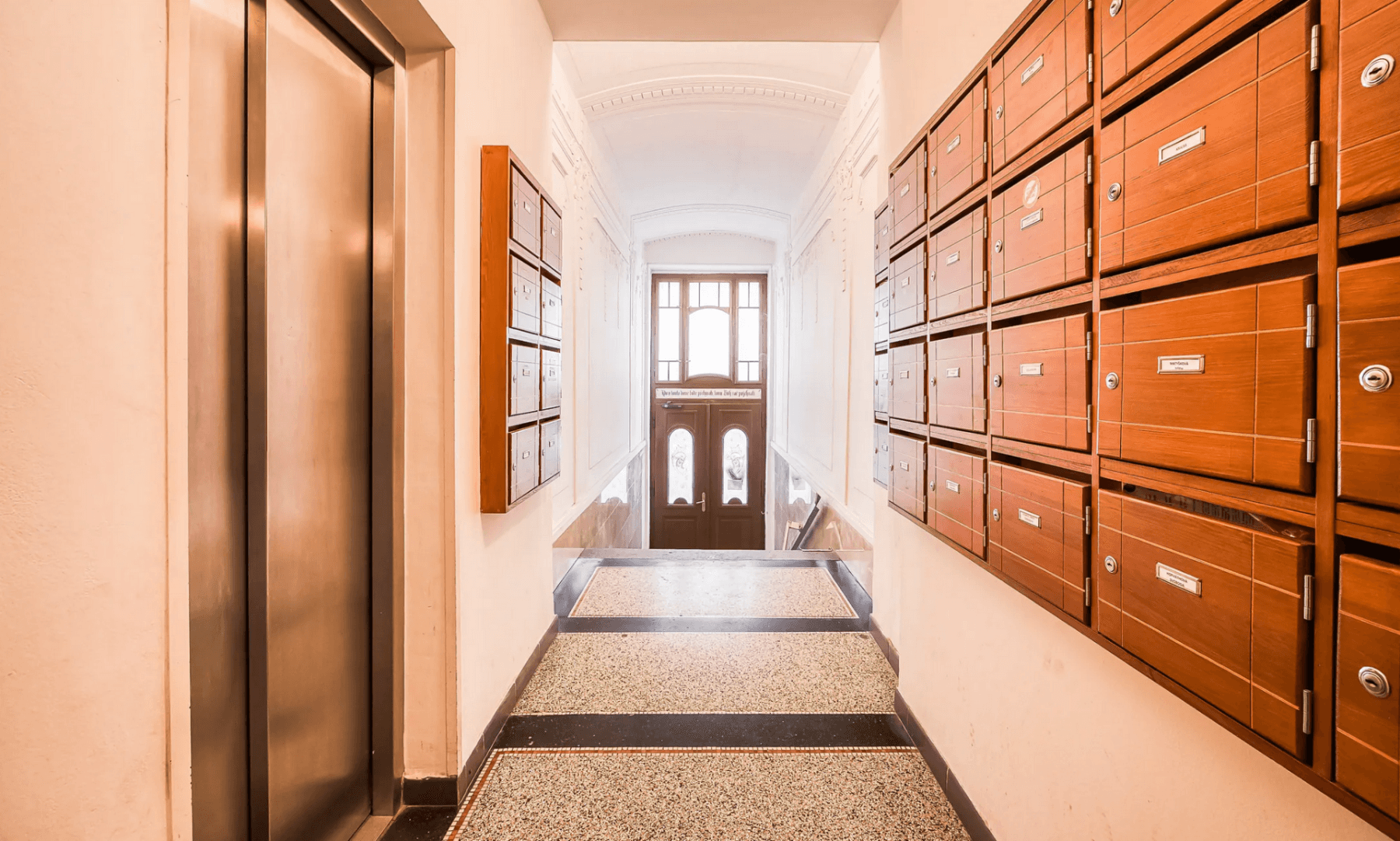 Prenájom bytu 1-izbový 48 m², Orelská, Praha, Praha Prenájom bytu 1-izbový 48 m², Orelská, Praha, Praha