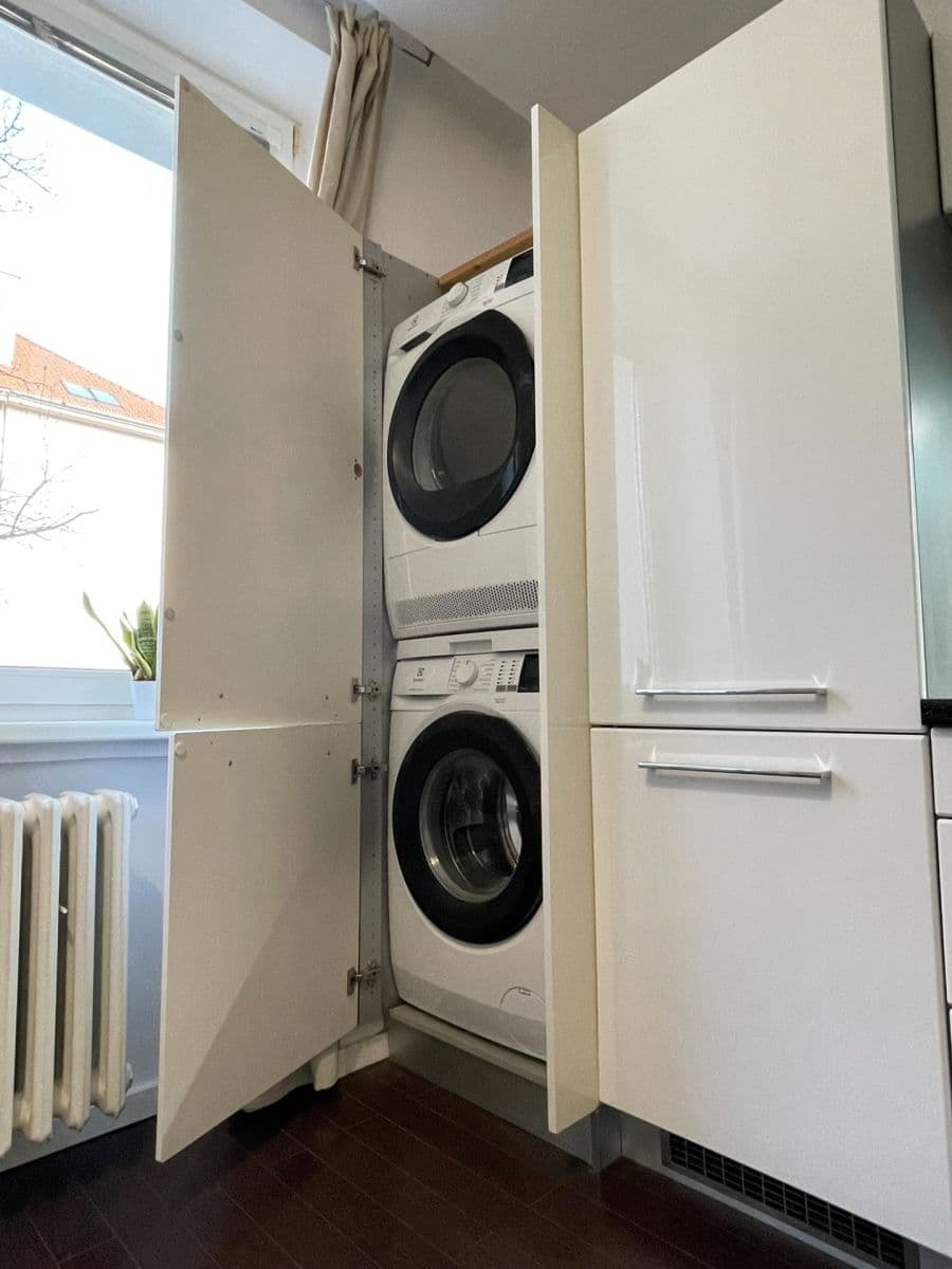 Prenájom bytu 2-izbový 54 m², Niťová, Ružinov, Bratislavský kraj Prenájom bytu 2-izbový 54 m², Niťová, Ružinov, Bratislavský kraj