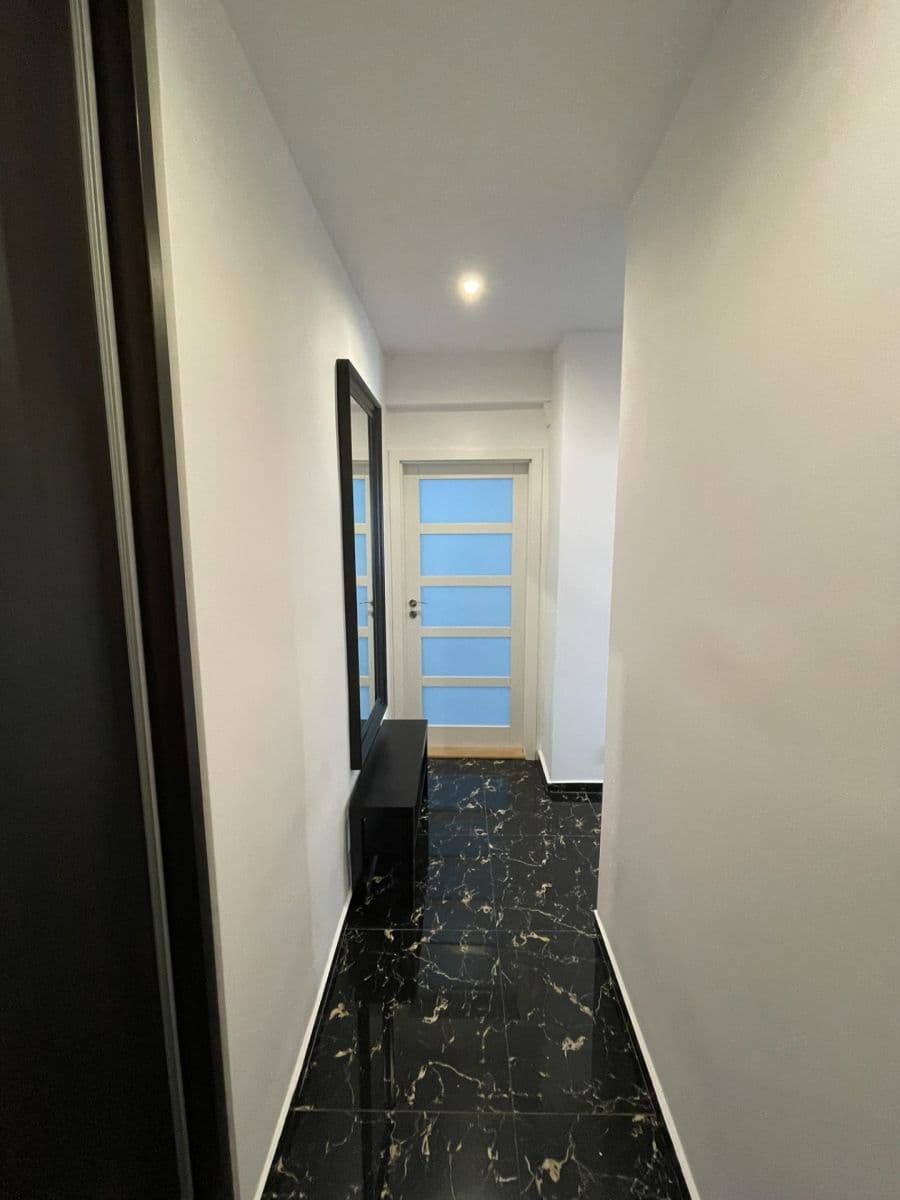 Prenájom bytu 2-izbový 54 m², Niťová, Ružinov, Bratislavský kraj Prenájom bytu 2-izbový 54 m², Niťová, Ružinov, Bratislavský kraj