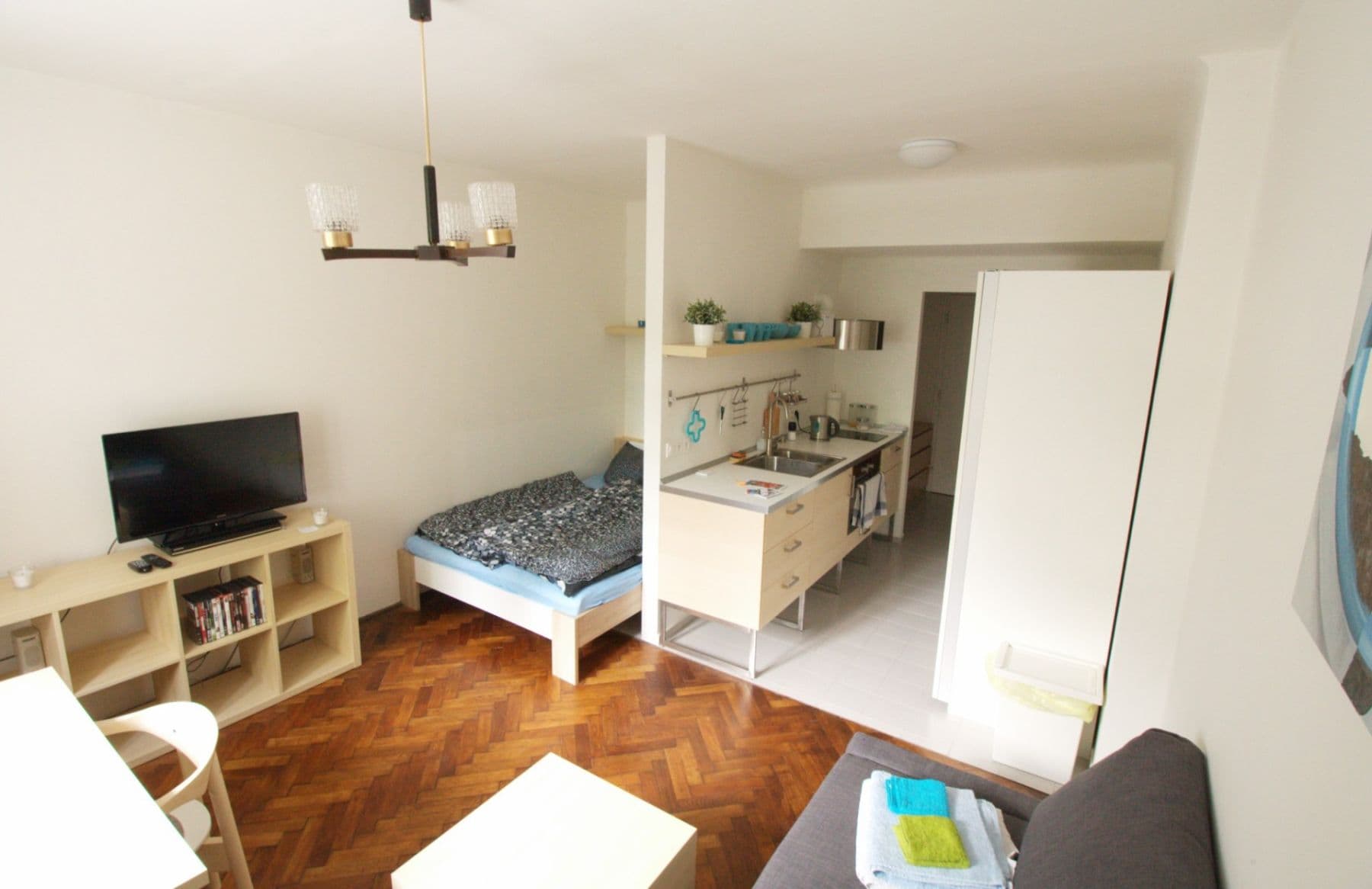 Prenájom bytu 1-izbový 35 m², Milady Horákové, Brno, Jihomoravský kraj Prenájom bytu 1-izbový 35 m², Milady Horákové, Brno, Jihomoravský kraj