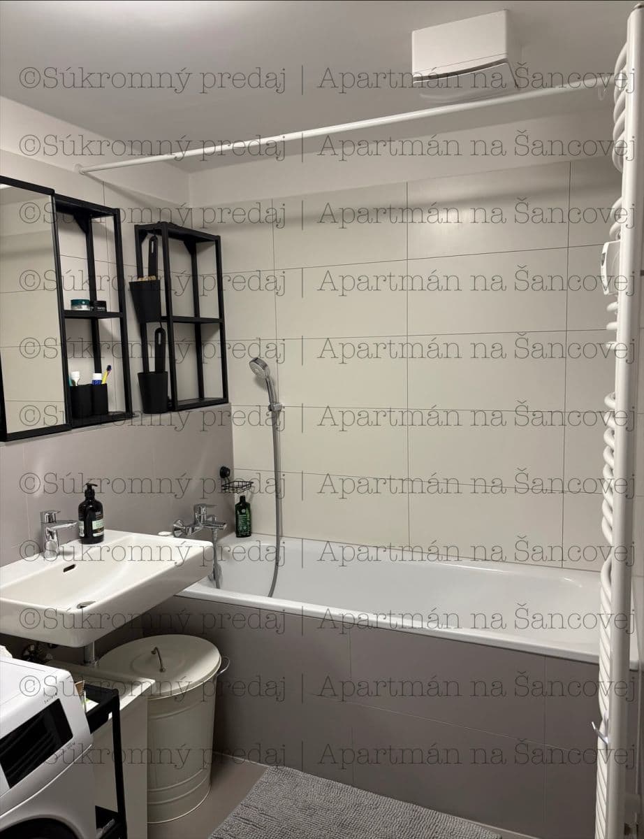 Predaj bytu 1-izbový 37 m², Šancová, Bratislava - mestská časť Staré Mesto, Bratislavský kraj Predaj bytu 1-izbový 37 m², Šancová, Bratislava - mestská časť Staré Mesto, Bratislavský kraj