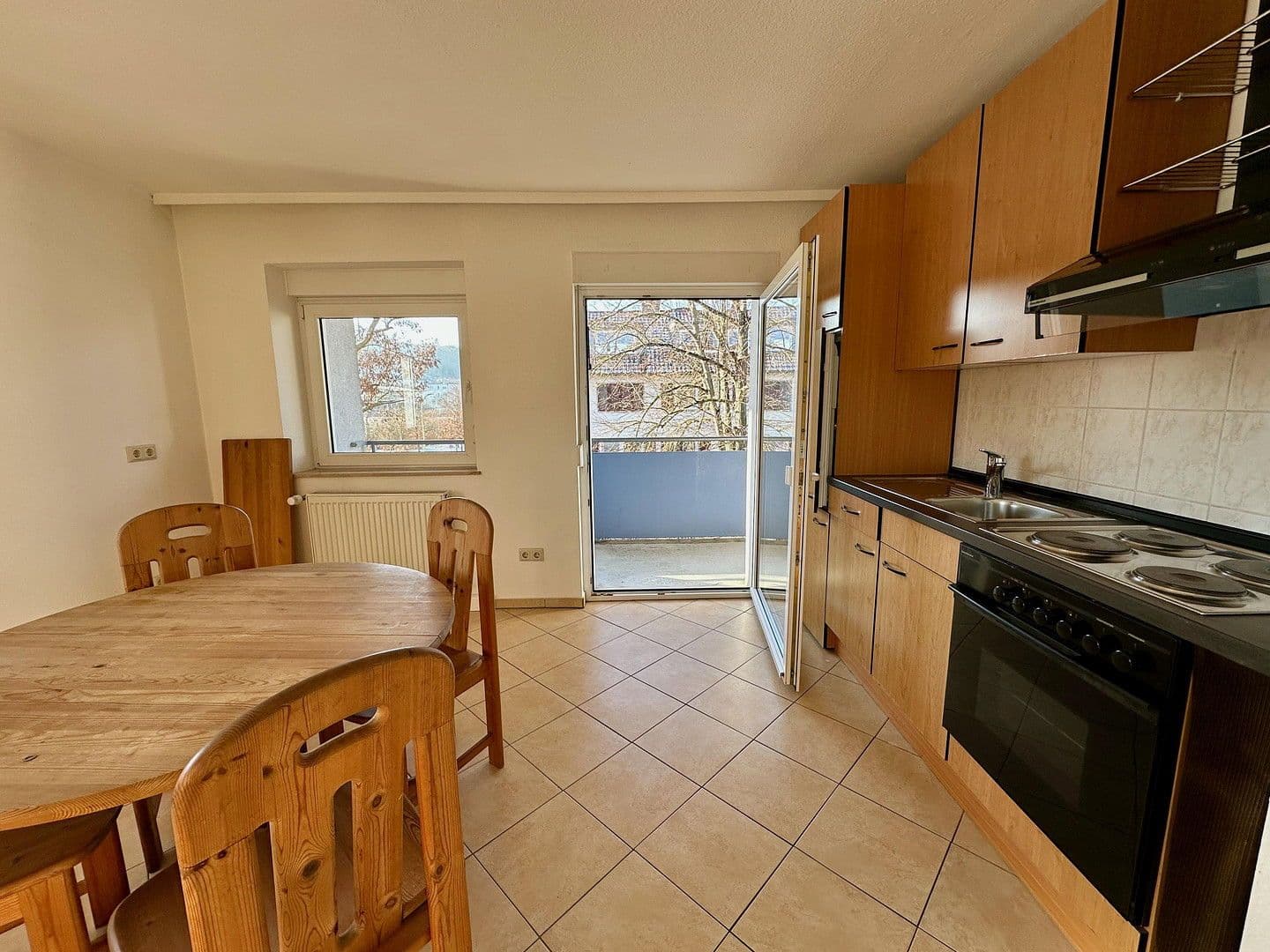 Prenájom bytu 2-izbový 53 m², Würzburg, Bavorsko Prenájom bytu 2-izbový 53 m², Würzburg, Bavorsko