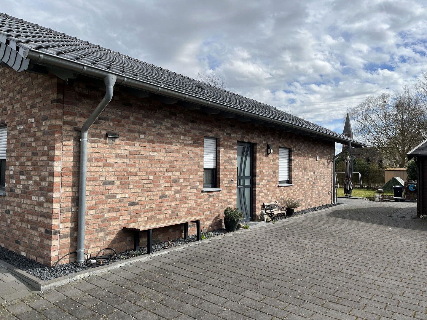 Prenájom domu 95 m², pozemek 658 m², Heinsberg, Severné Porýnie - Westfálsko Prenájom domu 95 m², pozemek 658 m², Heinsberg, Severné Porýnie - Westfálsko