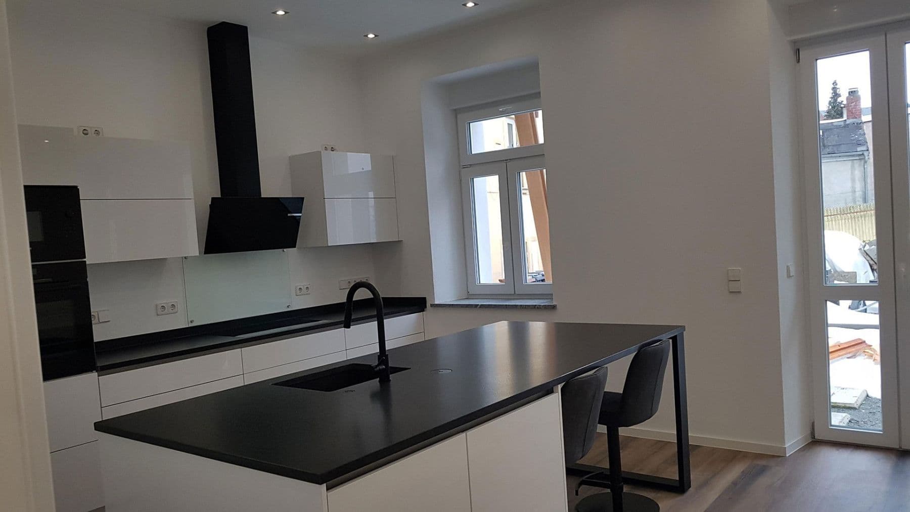 Prenájom bytu 2-izbový 88 m², Oelsnitzer Str. 19, Hof, Bavorsko Prenájom bytu 2-izbový 88 m², Oelsnitzer Str. 19, Hof, Bavorsko