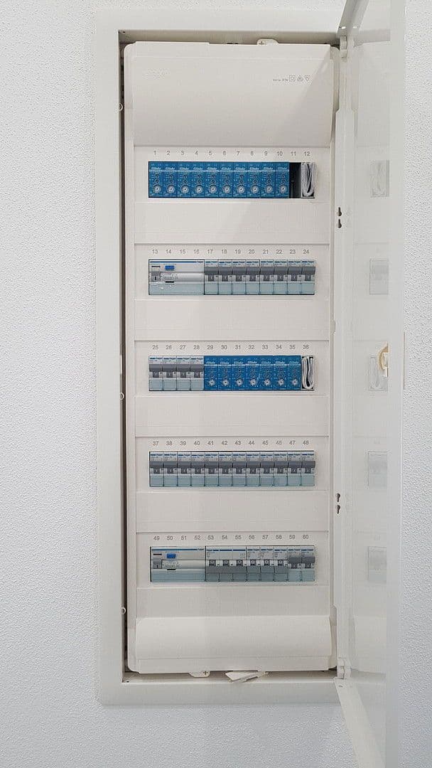 Prenájom bytu 2-izbový 88 m², Oelsnitzer Str. 19, Hof, Bavorsko Prenájom bytu 2-izbový 88 m², Oelsnitzer Str. 19, Hof, Bavorsko