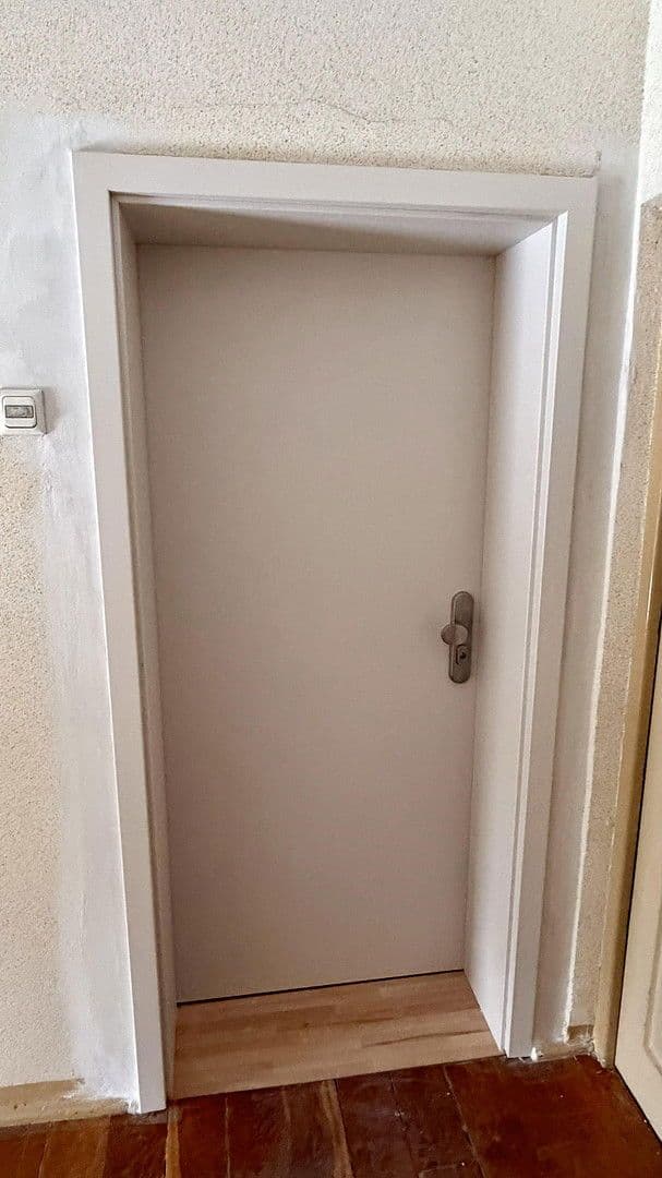 Prenájom bytu 4-izbový 89 m², Hardenbergplatz 8, Nürnberg, Bavorsko Prenájom bytu 4-izbový 89 m², Hardenbergplatz 8, Nürnberg, Bavorsko