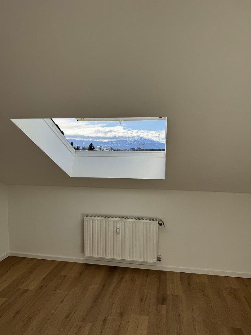 Predaj bytu 3-izbový 83 m², Durach, Bavorsko Predaj bytu 3-izbový 83 m², Durach, Bavorsko