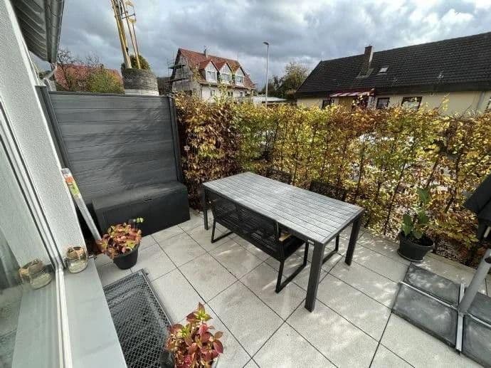 Prenájom bytu 3-izbový 80 m², Schlierbachstraße 17, Hetzles, Bavorsko Prenájom bytu 3-izbový 80 m², Schlierbachstraße 17, Hetzles, Bavorsko