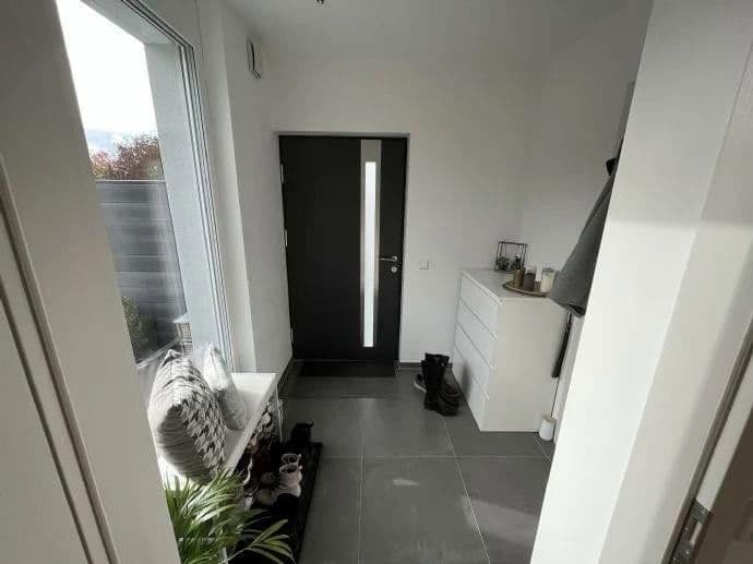 Prenájom bytu 3-izbový 80 m², Schlierbachstraße 17, Hetzles, Bavorsko Prenájom bytu 3-izbový 80 m², Schlierbachstraße 17, Hetzles, Bavorsko