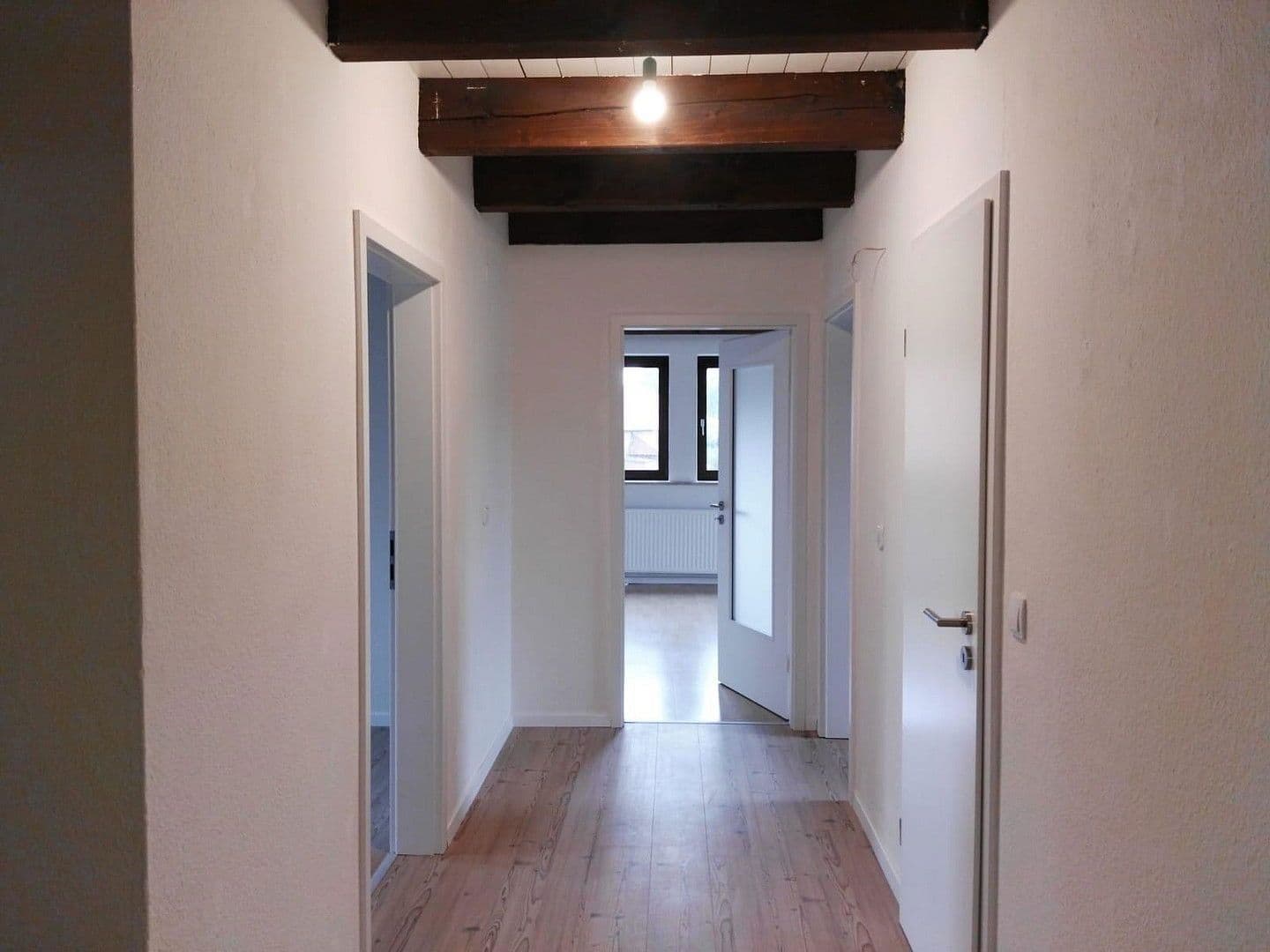 Prenájom bytu 6-izbový 160 m², Breite Str. 7, Algermissen, Dolné Sasko Prenájom bytu 6-izbový 160 m², Breite Str. 7, Algermissen, Dolné Sasko