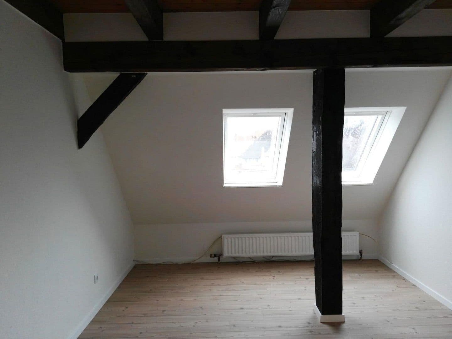 Prenájom bytu 6-izbový 160 m², Breite Str. 7, Algermissen, Dolné Sasko Prenájom bytu 6-izbový 160 m², Breite Str. 7, Algermissen, Dolné Sasko