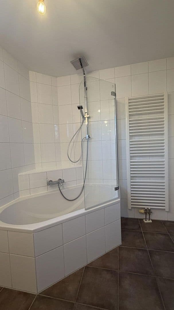 Predaj bytu 4-izbový 92 m², München, Bavorsko Predaj bytu 4-izbový 92 m², München, Bavorsko