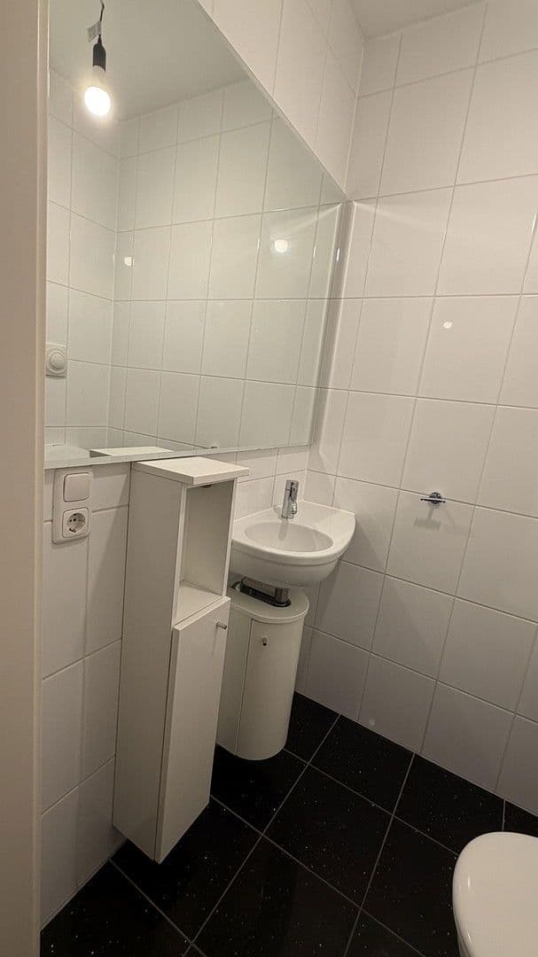 Predaj bytu 4-izbový 92 m², München, Bavorsko Predaj bytu 4-izbový 92 m², München, Bavorsko