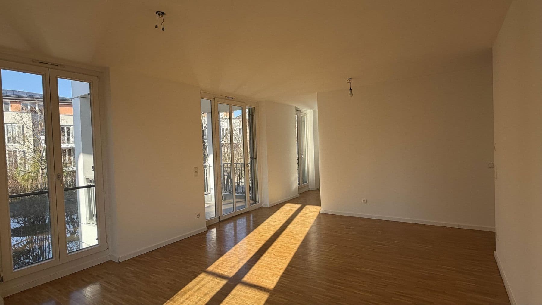 Predaj bytu 4-izbový 92 m², München, Bavorsko Predaj bytu 4-izbový 92 m², München, Bavorsko