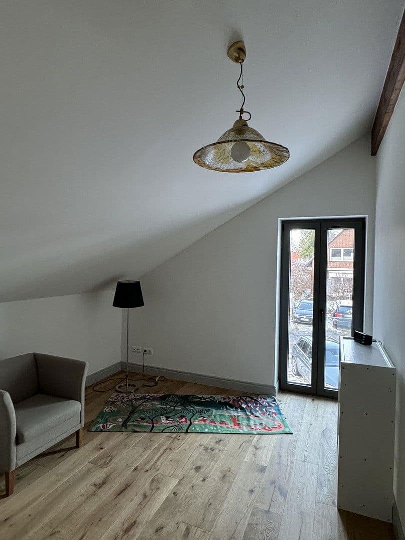 Prenájom domu 140 m², pozemek 175 m², Hamburg, Hamburg Prenájom domu 140 m², pozemek 175 m², Hamburg, Hamburg