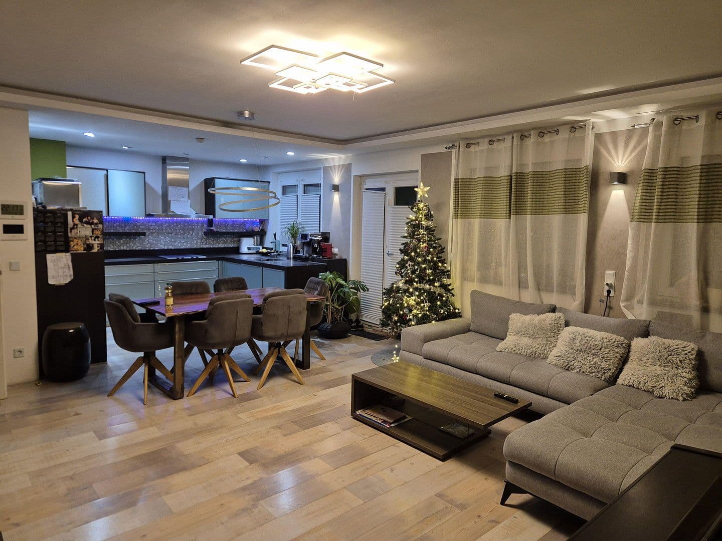 Predaj domu 140 m², pozemek 530 m², Winterbach, Bádensko-Wurttembersko Predaj domu 140 m², pozemek 530 m², Winterbach, Bádensko-Wurttembersko