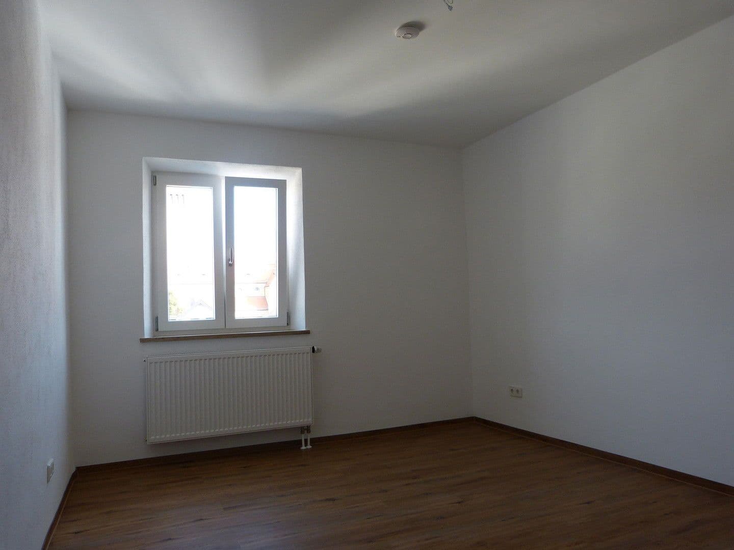 Prenájom bytu 3-izbový 82 m², Färberstraße 13, Augsburg, Bavorsko Prenájom bytu 3-izbový 82 m², Färberstraße 13, Augsburg, Bavorsko