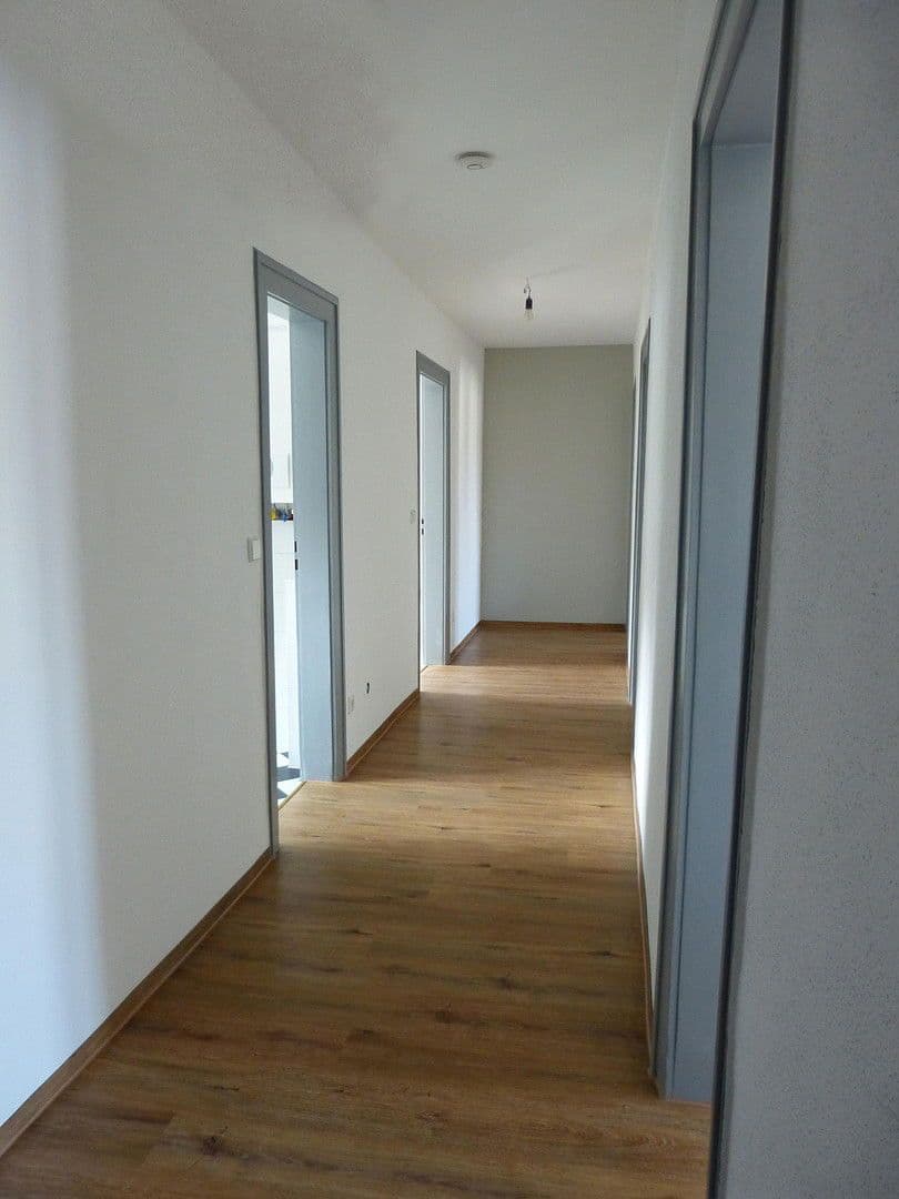 Prenájom bytu 3-izbový 82 m², Färberstraße 13, Augsburg, Bavorsko Prenájom bytu 3-izbový 82 m², Färberstraße 13, Augsburg, Bavorsko