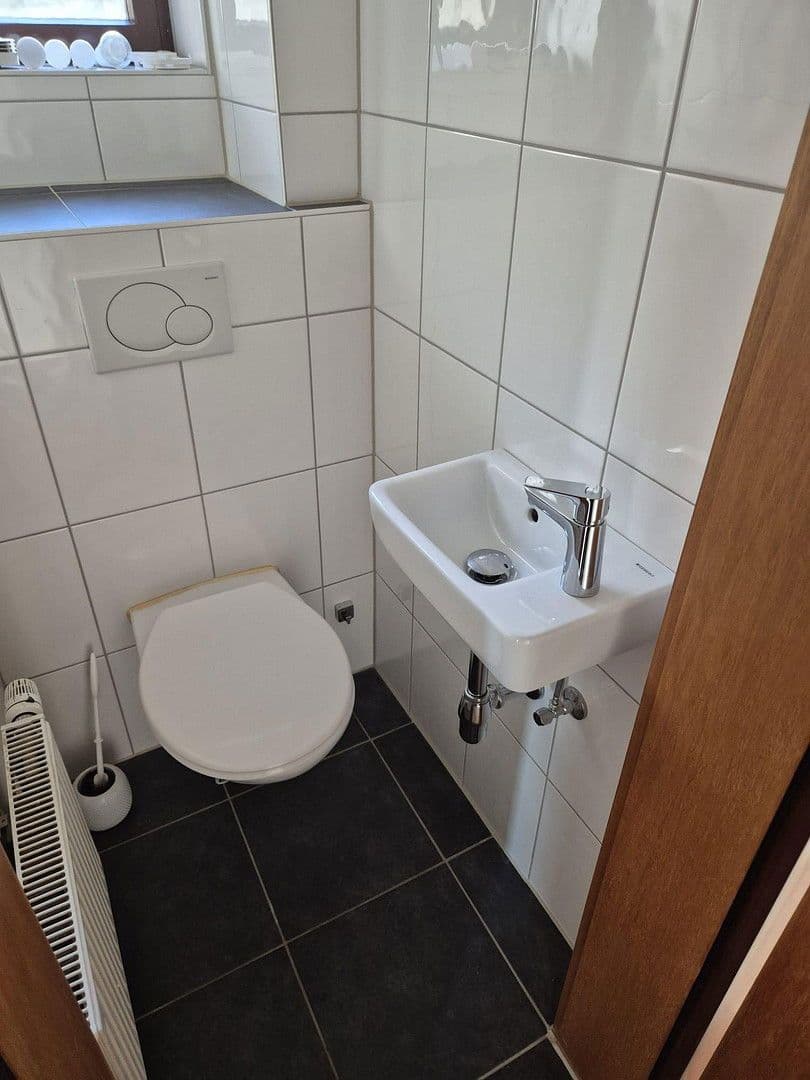 Prenájom bytu 3-izbový 78 m², Akazienweg 6, Schwäbisch Gmünd, Bádensko-Wurttembersko Prenájom bytu 3-izbový 78 m², Akazienweg 6, Schwäbisch Gmünd, Bádensko-Wurttembersko