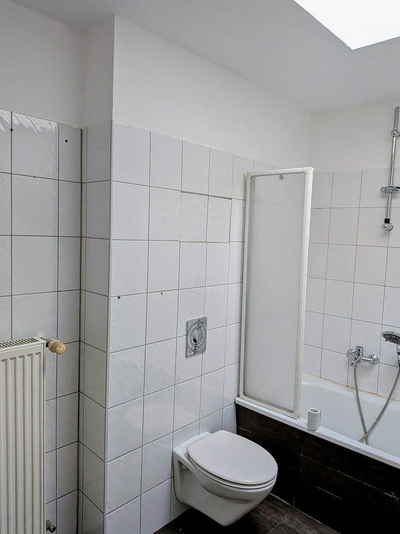 Predaj bytu 3-izbový 96 m², Berlin, Berlín Predaj bytu 3-izbový 96 m², Berlin, Berlín