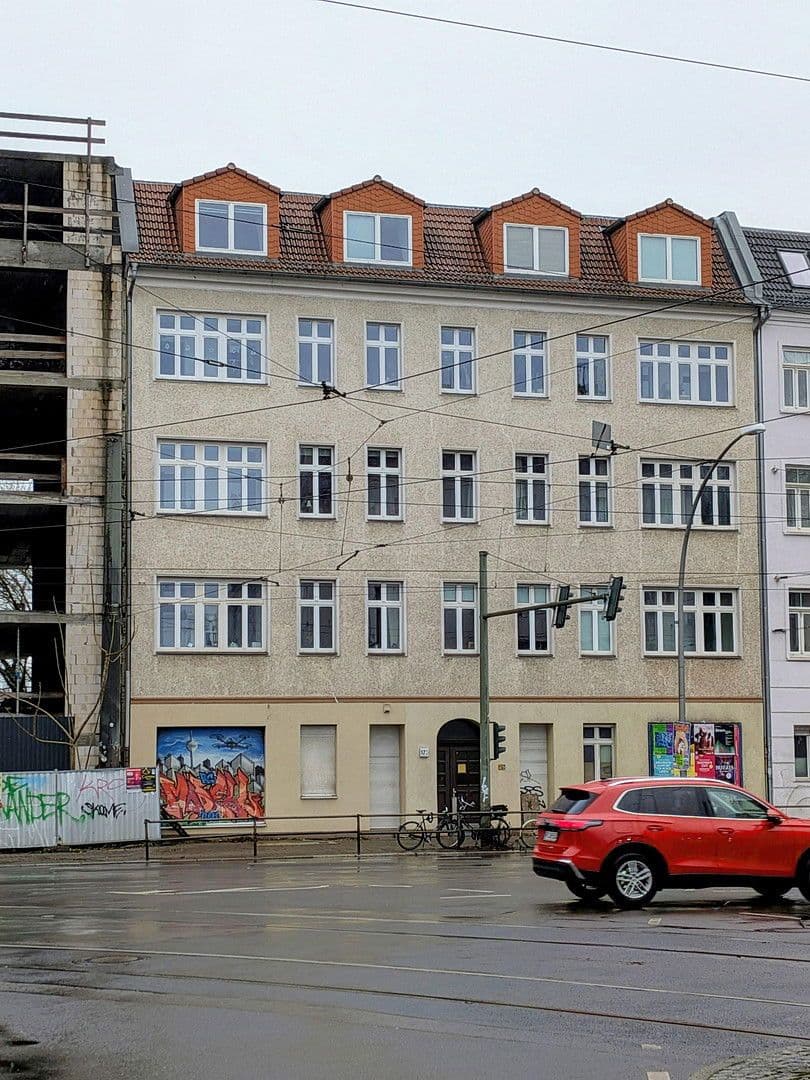 Predaj bytu 3-izbový 96 m², Berlin, Berlín Predaj bytu 3-izbový 96 m², Berlin, Berlín