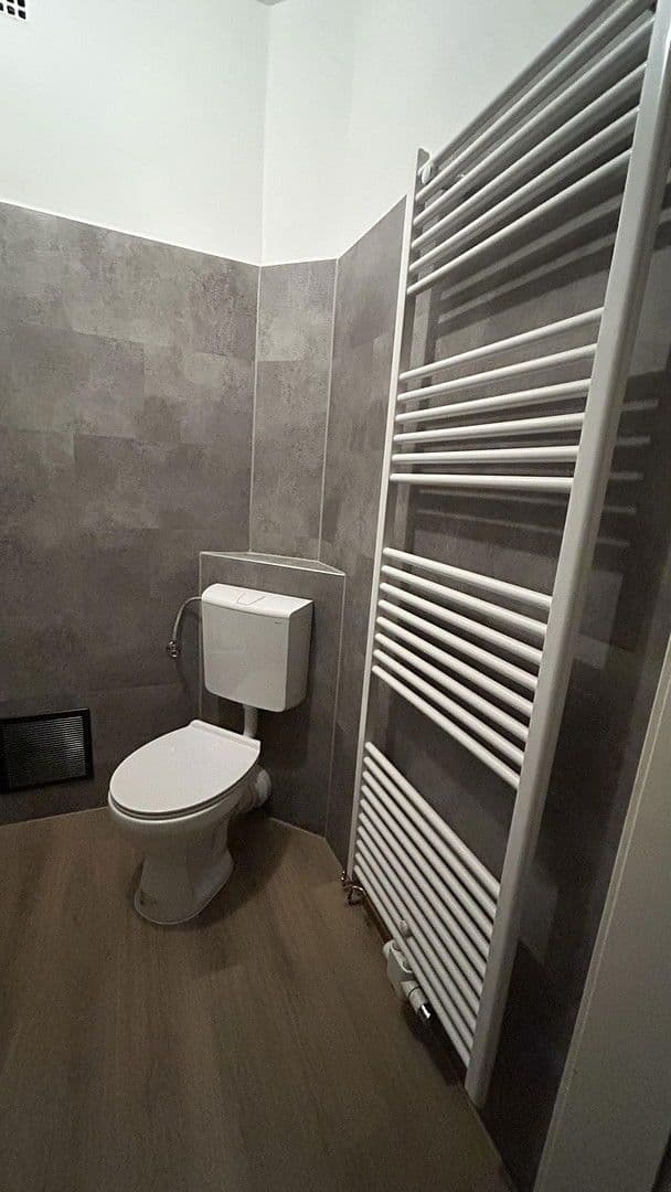 Prenájom bytu 2-izbový 51 m², Liebknechtstr. 87, Oberhausen, Severné Porýnie - Westfálsko Prenájom bytu 2-izbový 51 m², Liebknechtstr. 87, Oberhausen, Severné Porýnie - Westfálsko