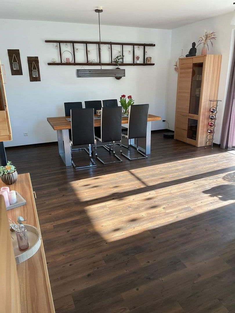Predaj bytu 3-izbový 86 m², Nienburger Straße 72, Sulingen, Dolné Sasko Predaj bytu 3-izbový 86 m², Nienburger Straße 72, Sulingen, Dolné Sasko