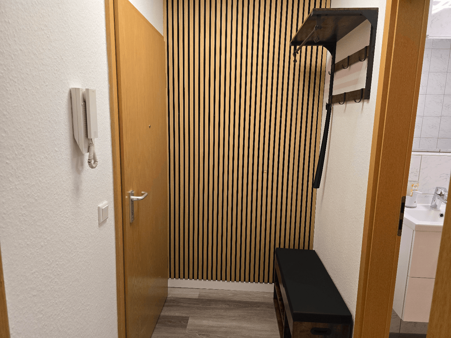 Prenájom bytu 1-izbový 41 m², Am Brückerbach 4, Düsseldorf, Severné Porýnie - Westfálsko Prenájom bytu 1-izbový 41 m², Am Brückerbach 4, Düsseldorf, Severné Porýnie - Westfálsko