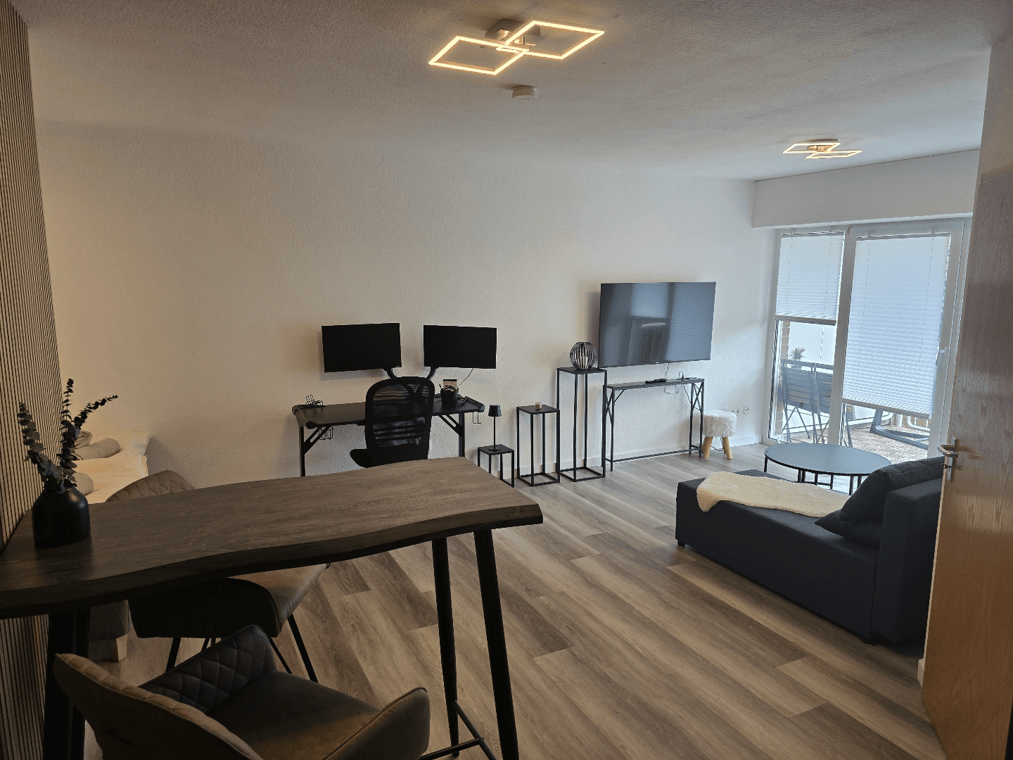 Prenájom bytu 1-izbový 41 m², Am Brückerbach 4, Düsseldorf, Severné Porýnie - Westfálsko Prenájom bytu 1-izbový 41 m², Am Brückerbach 4, Düsseldorf, Severné Porýnie - Westfálsko