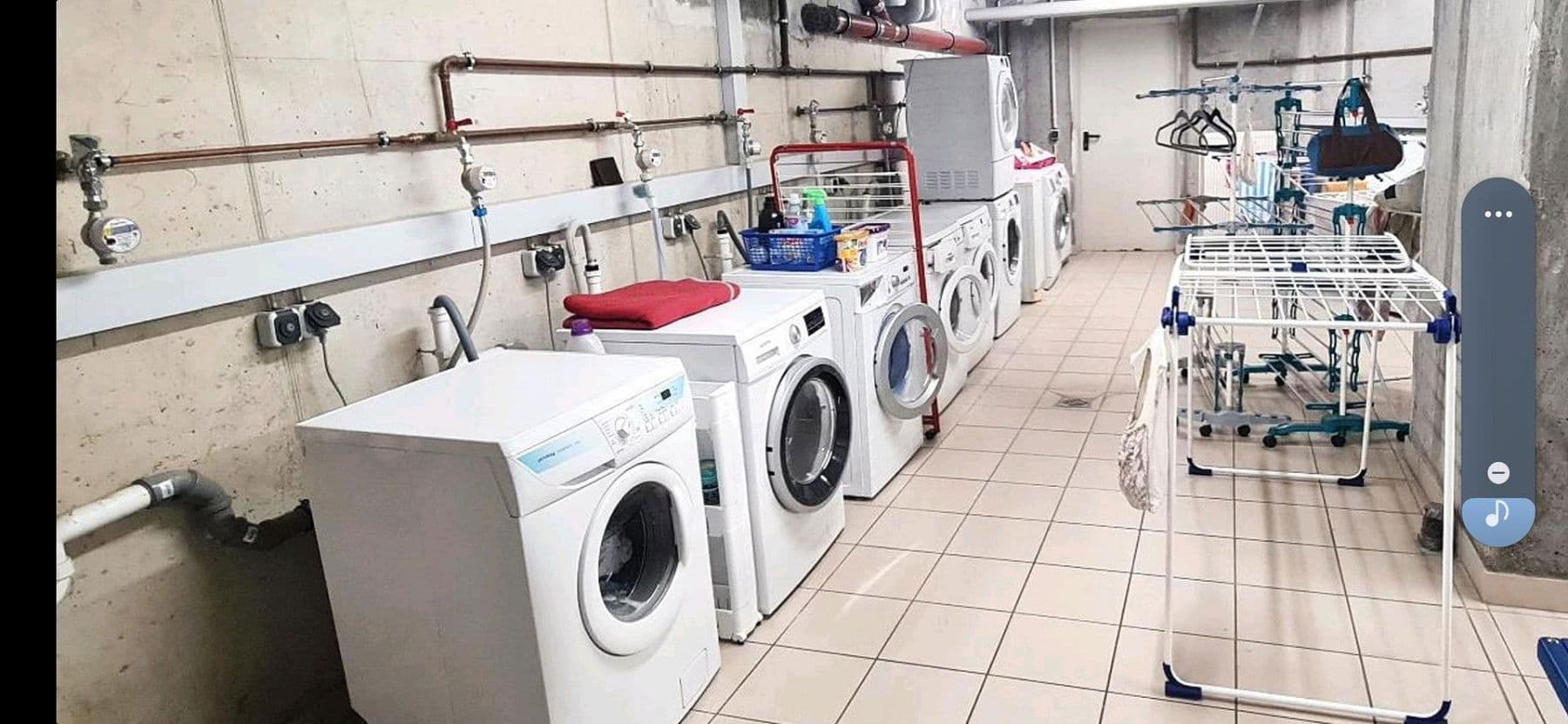 Prenájom bytu 1-izbový 41 m², Am Brückerbach 4, Düsseldorf, Severné Porýnie - Westfálsko Prenájom bytu 1-izbový 41 m², Am Brückerbach 4, Düsseldorf, Severné Porýnie - Westfálsko