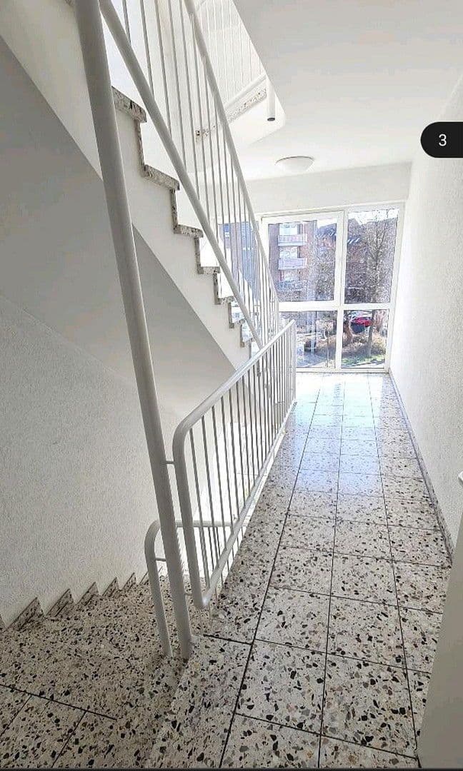 Prenájom bytu 1-izbový 41 m², Am Brückerbach 4, Düsseldorf, Severné Porýnie - Westfálsko Prenájom bytu 1-izbový 41 m², Am Brückerbach 4, Düsseldorf, Severné Porýnie - Westfálsko