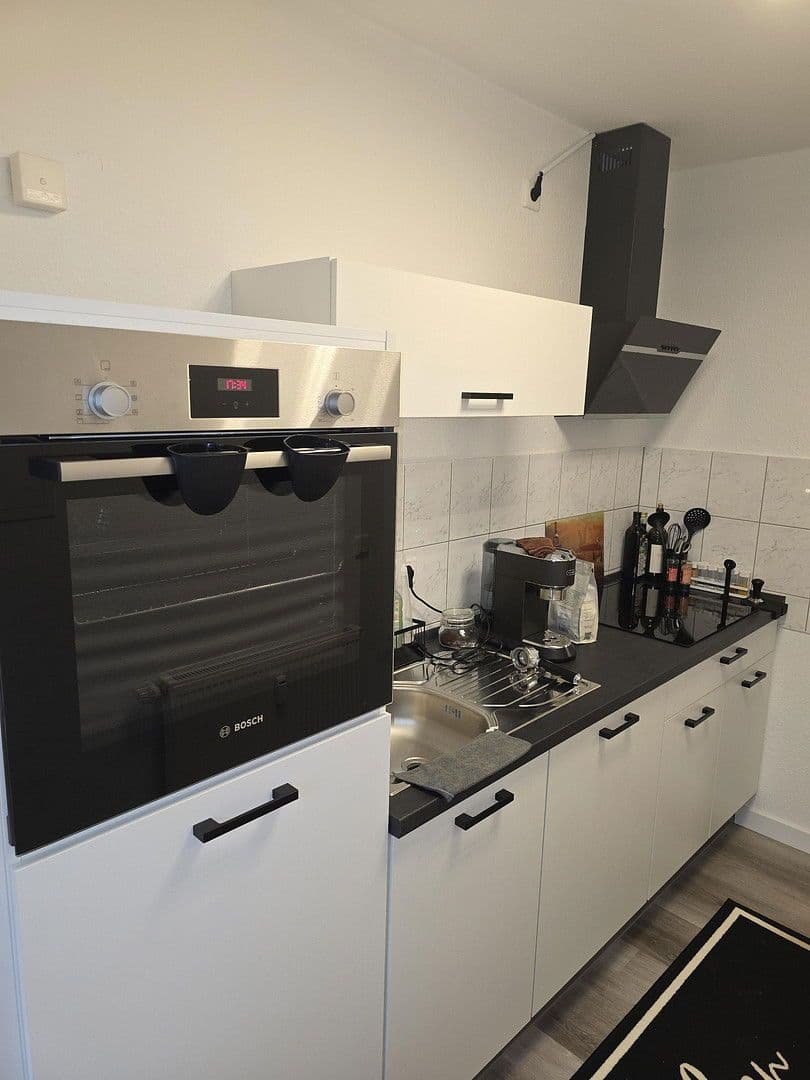 Prenájom bytu 1-izbový 41 m², Am Brückerbach 4, Düsseldorf, Severné Porýnie - Westfálsko Prenájom bytu 1-izbový 41 m², Am Brückerbach 4, Düsseldorf, Severné Porýnie - Westfálsko