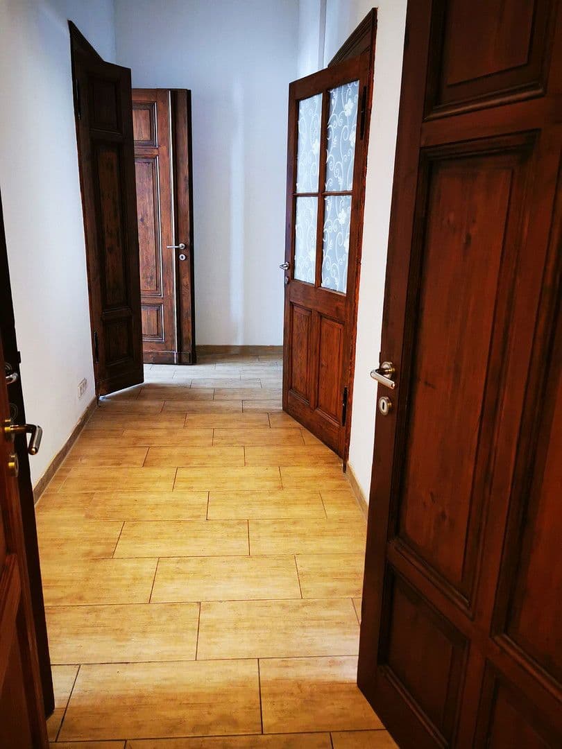 Prenájom bytu 2-izbový 84 m², Krukenbergstraße 1, Halle, Sasko-Anhaltsko Prenájom bytu 2-izbový 84 m², Krukenbergstraße 1, Halle, Sasko-Anhaltsko