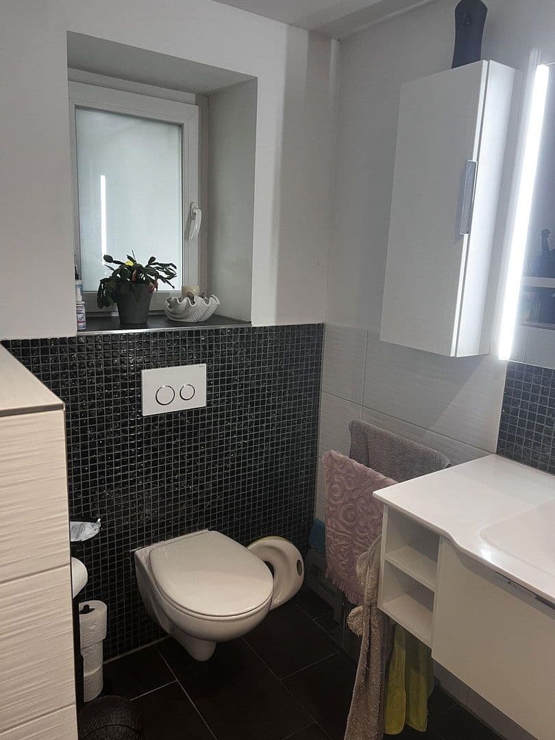 Predaj domu 220 m², pozemek 550 m², Tangstedt, Šlezvicko-Holštajnsko Predaj domu 220 m², pozemek 550 m², Tangstedt, Šlezvicko-Holštajnsko