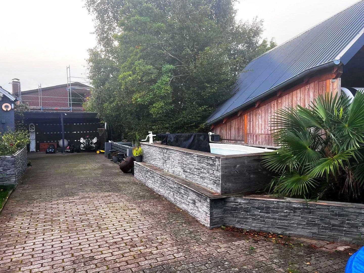 Predaj domu 220 m², pozemek 550 m², Tangstedt, Šlezvicko-Holštajnsko Predaj domu 220 m², pozemek 550 m², Tangstedt, Šlezvicko-Holštajnsko