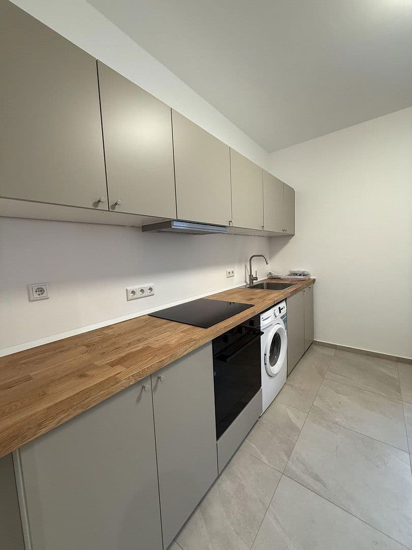 Prenájom bytu 12 m², Pirckheimer Straße 67, Nürnberg, Bavorsko Prenájom bytu 12 m², Pirckheimer Straße 67, Nürnberg, Bavorsko