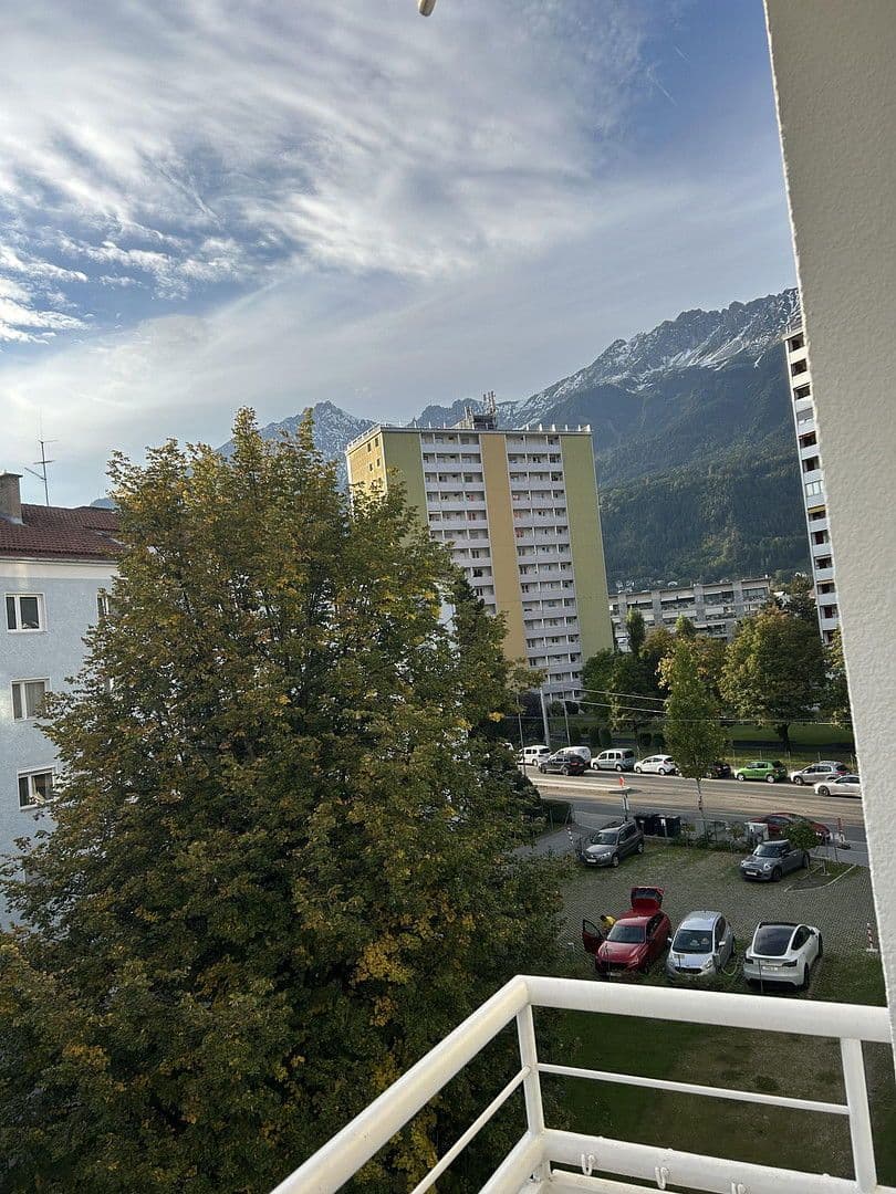 Prenájom bytu 3-izbový 66 m², Innsbruck, Tirolsko Prenájom bytu 3-izbový 66 m², Innsbruck, Tirolsko