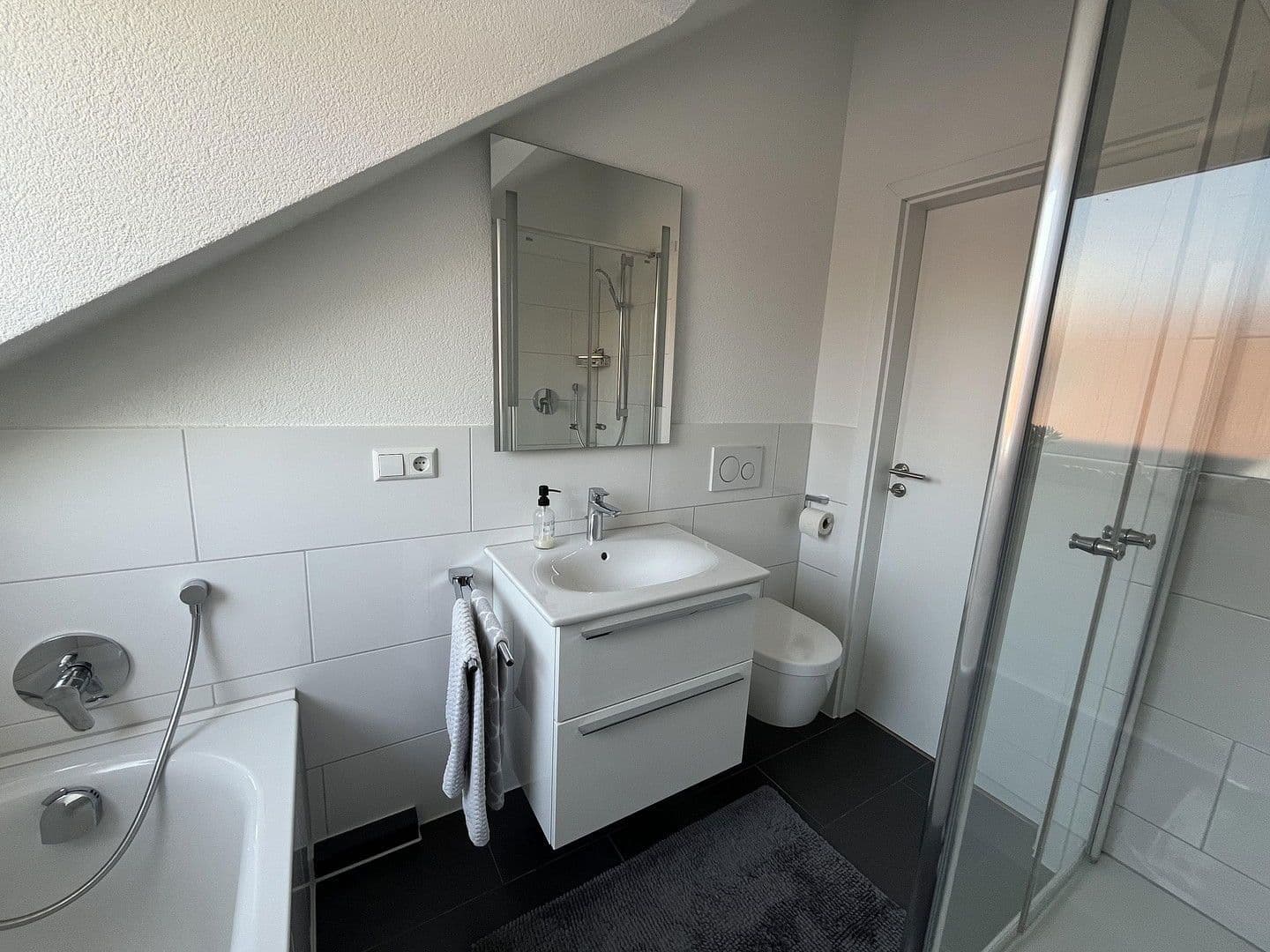 Predaj bytu 3-izbový 79 m², Waldstraße 64, Pforzheim, Bádensko-Wurttembersko Predaj bytu 3-izbový 79 m², Waldstraße 64, Pforzheim, Bádensko-Wurttembersko