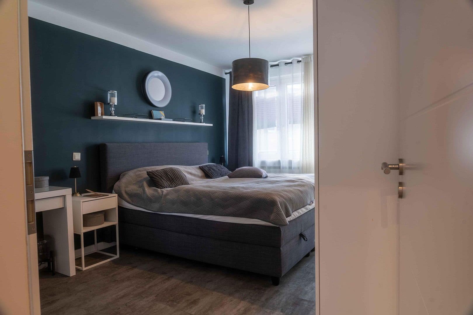 Predaj domu 130 m², pozemek 350 m², Seelze, Dolné Sasko Predaj domu 130 m², pozemek 350 m², Seelze, Dolné Sasko