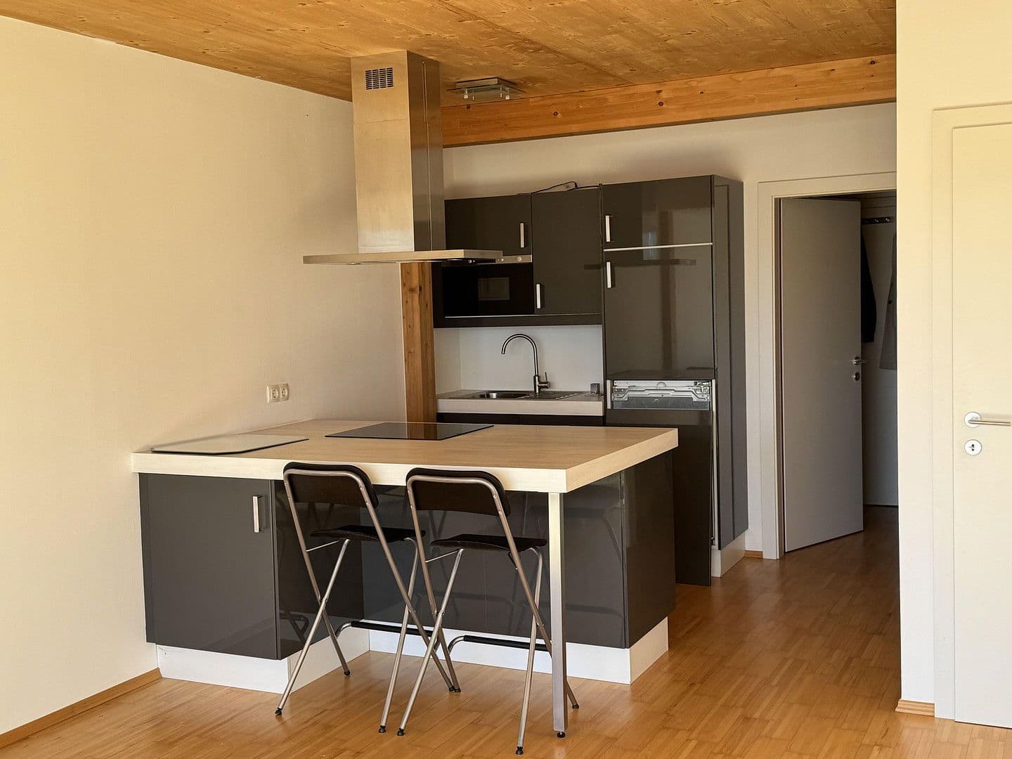 Prenájom bytu 3-izbový 78 m², Lazarettgasse 23, Graz, Štajersko Prenájom bytu 3-izbový 78 m², Lazarettgasse 23, Graz, Štajersko