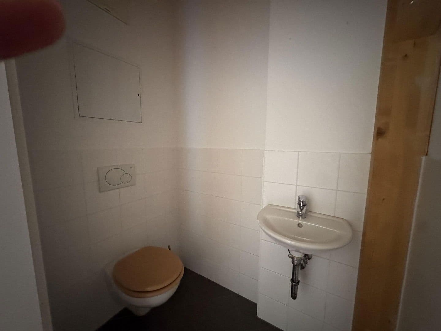 Prenájom bytu 3-izbový 78 m², Lazarettgasse 23, Graz, Štajersko Prenájom bytu 3-izbový 78 m², Lazarettgasse 23, Graz, Štajersko