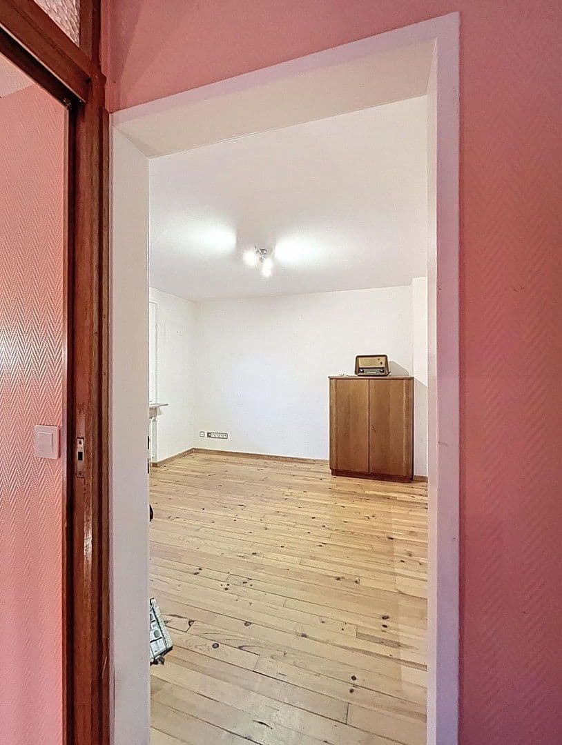 Predaj domu 138 m², pozemek 300 m², Sankt Ingbert, Sársko Predaj domu 138 m², pozemek 300 m², Sankt Ingbert, Sársko