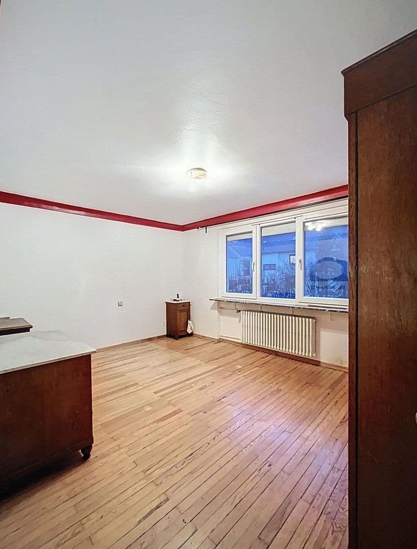 Predaj domu 138 m², pozemek 300 m², Sankt Ingbert, Sársko Predaj domu 138 m², pozemek 300 m², Sankt Ingbert, Sársko