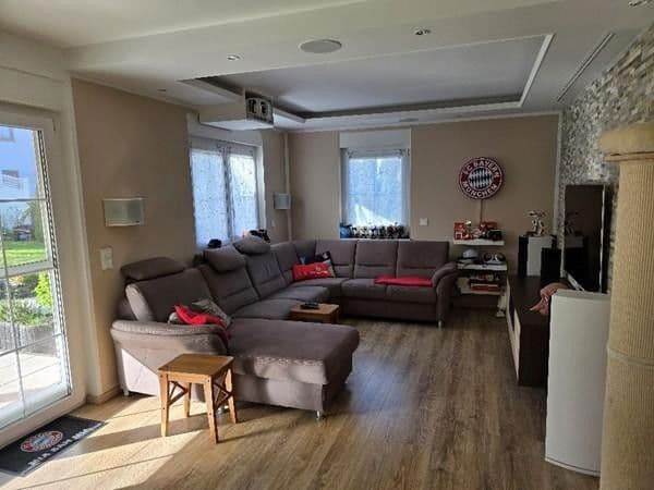 Predaj domu 116 m², pozemek 557 m², Teltow, Brandenbursko Predaj domu 116 m², pozemek 557 m², Teltow, Brandenbursko