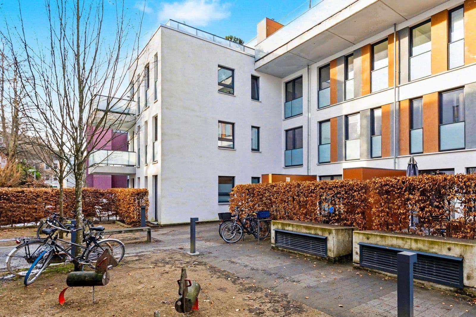 Prenájom bytu 3-izbový 85 m², Eimsbütteler Chaussee 45, Hamburg, Hamburg Prenájom bytu 3-izbový 85 m², Eimsbütteler Chaussee 45, Hamburg, Hamburg
